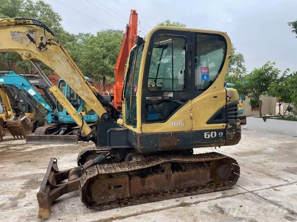 Hyundai R60-9 Roomikekskavaatorid