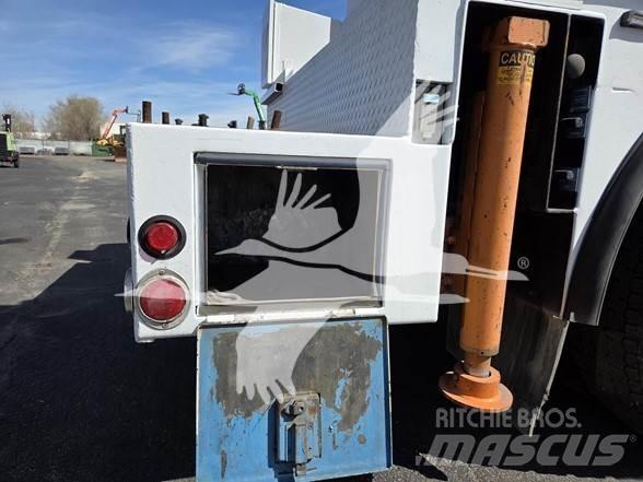 Peterbilt 337 Muu