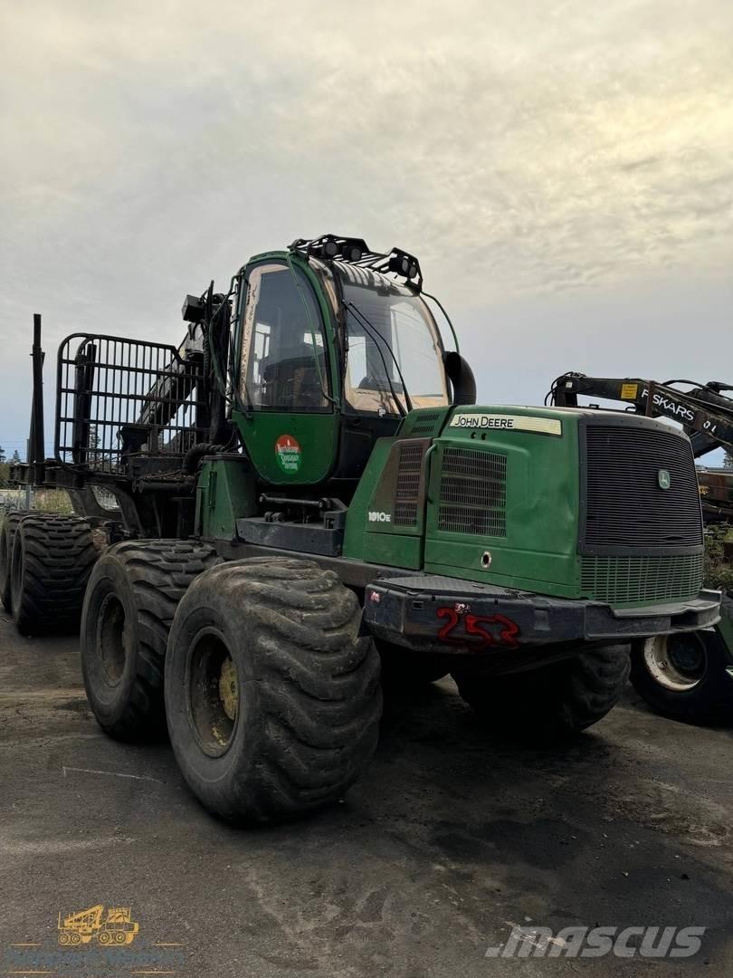 John Deere 1910E Forwarderid