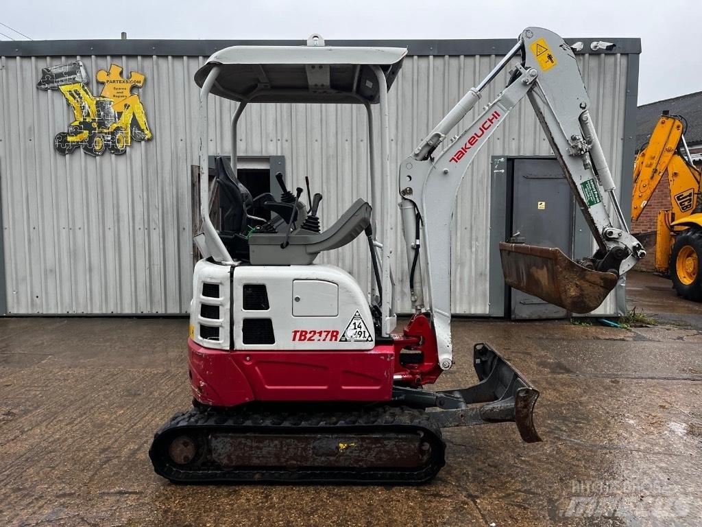Takeuchi TB 217 R Miniekskavaatorid < 7 t