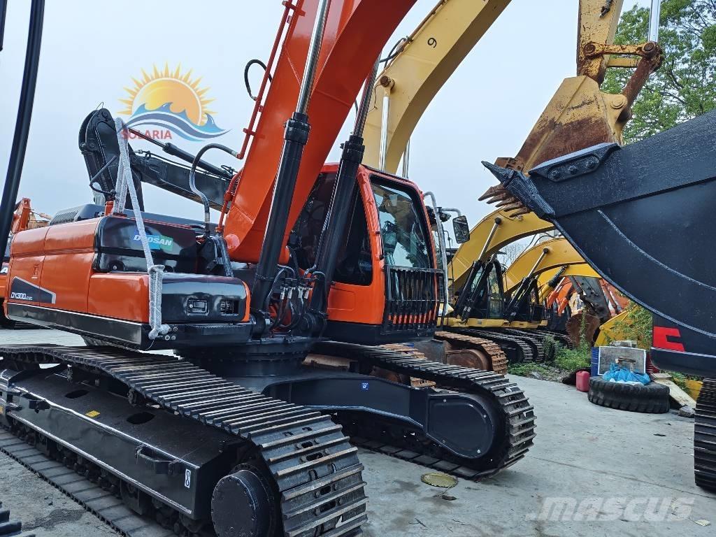 Doosan DX 300 LC Roomikekskavaatorid