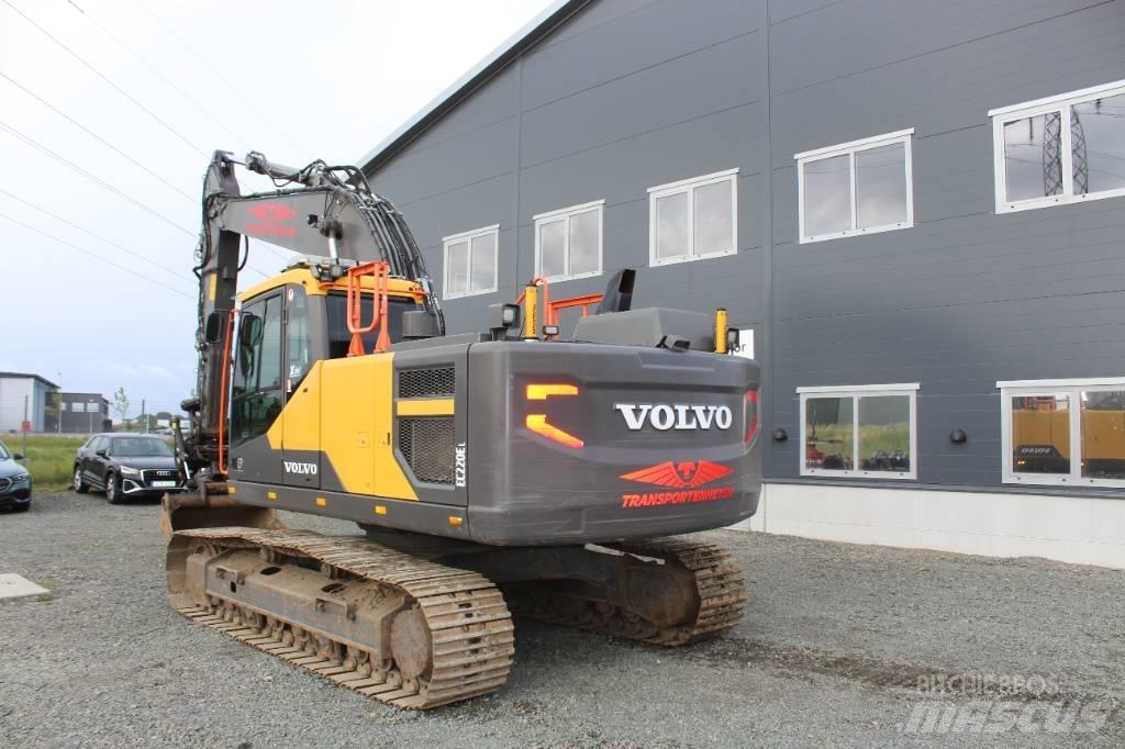 Volvo EC 220 E Roomikekskavaatorid