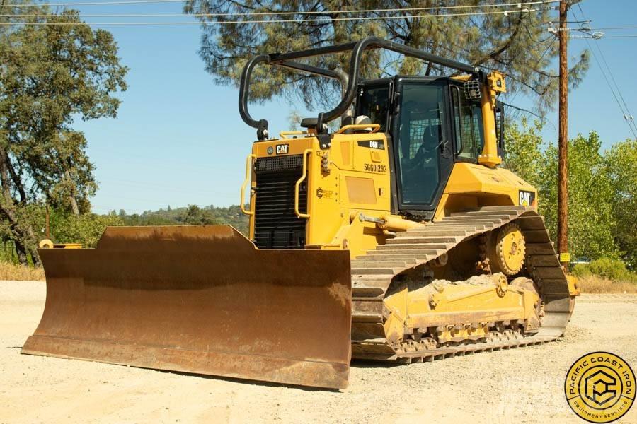 CAT D 6 N LGP Buldooserid