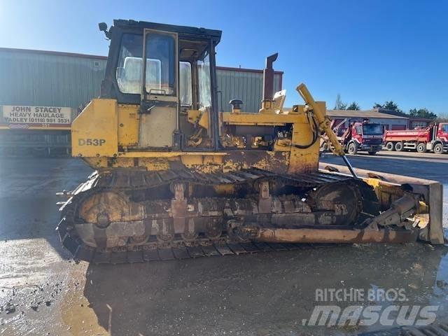 Komatsu D 53 P-17 Buldooserid