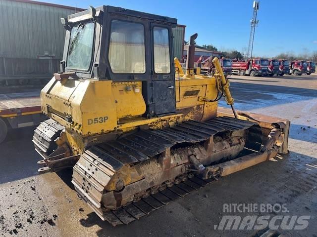 Komatsu D 53 P-17 Buldooserid