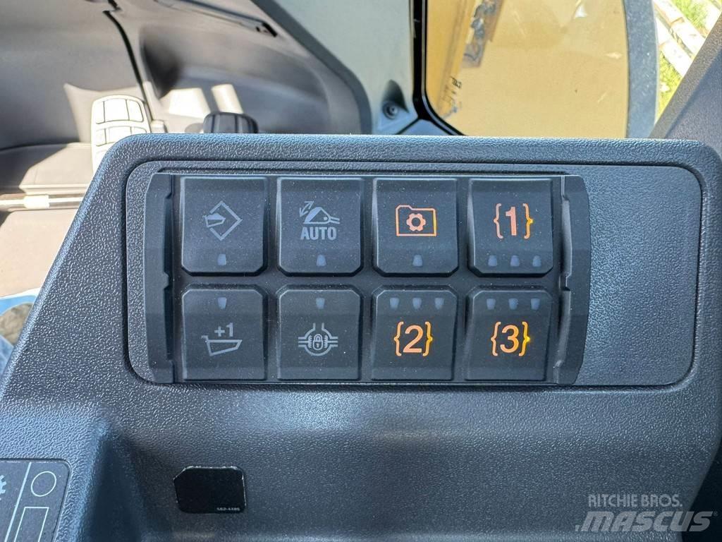 CAT 980 Rataslaadurid