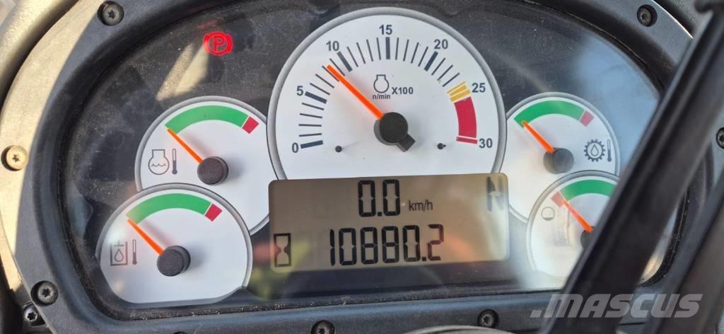 CAT 930 H Rataslaadurid