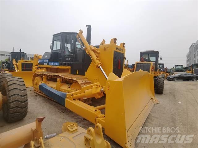 Shantui SD 22 Buldooserid