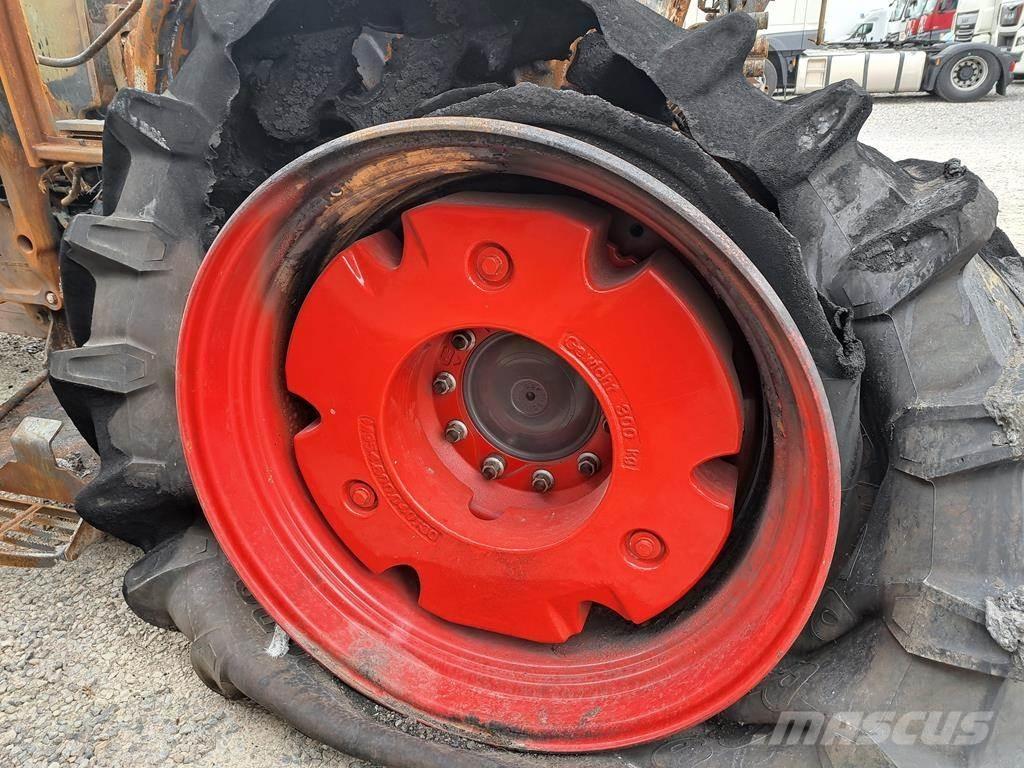 Fendt 724 Vario Traktorid