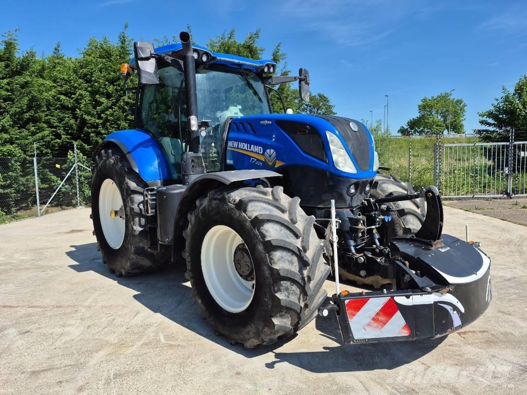 New Holland T7.225 Traktorid