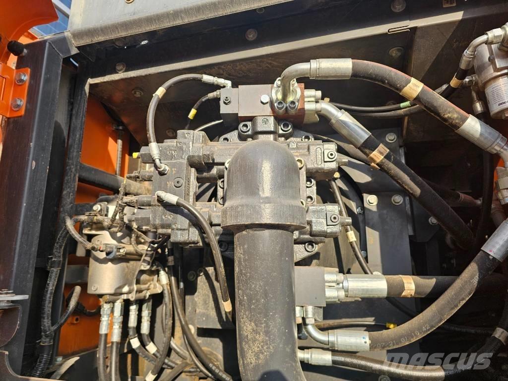 Doosan DX 380 LL-5 Roomikekskavaatorid