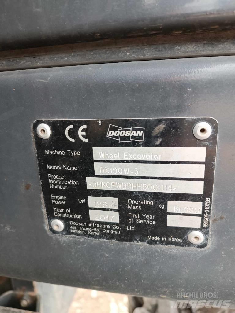 Doosan DX 190 W-5 Ratasekskavaatorid