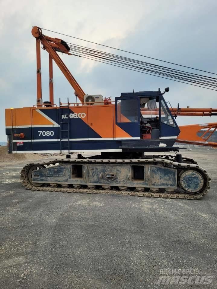 Kobelco 7100 Roomikkraanad