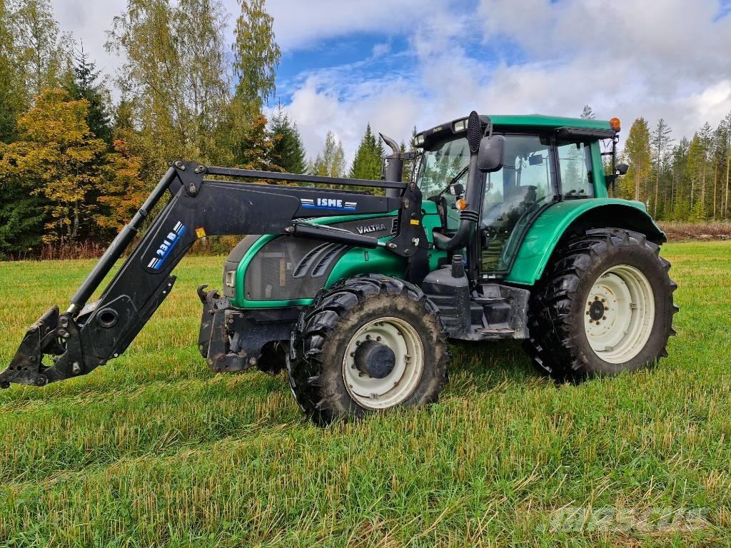 Valtra T 182 Versu Traktorid