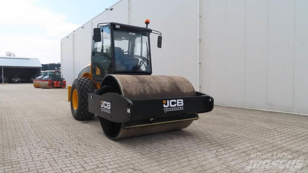 JCB VM166D Ühe trumliga rullid