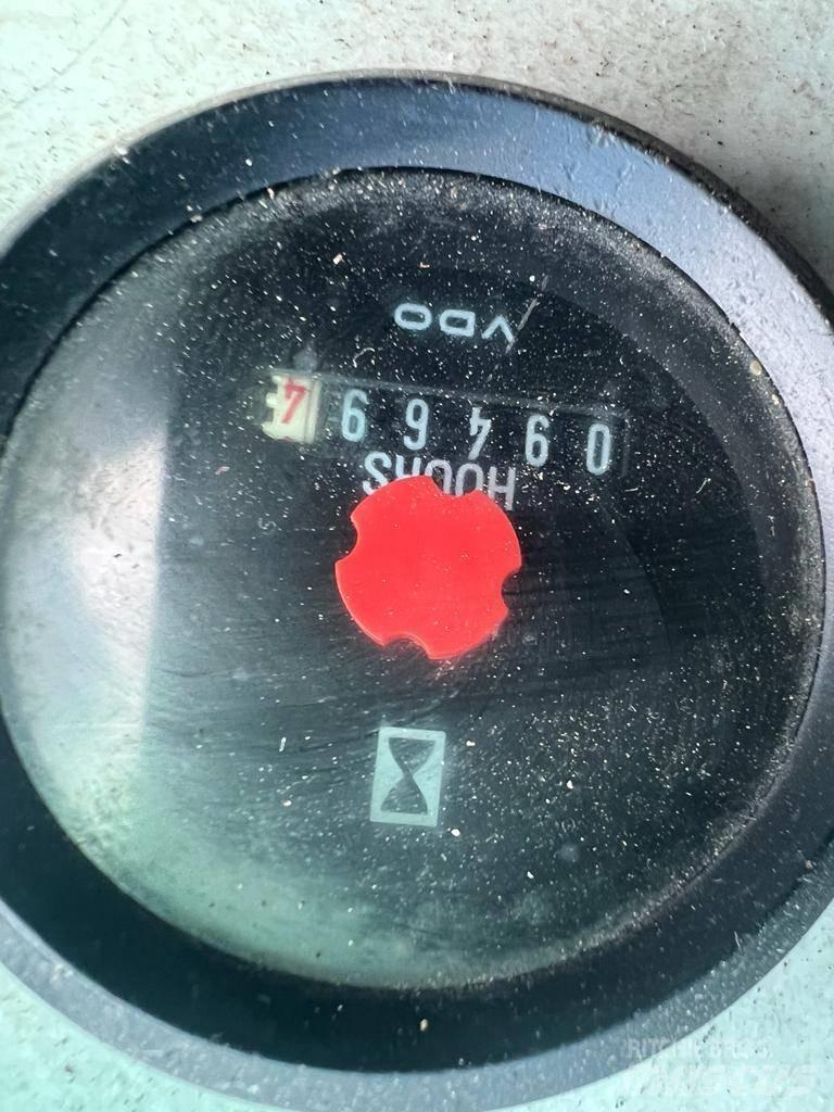 Sennebogen 850 M Materjalikäitlusmasinad