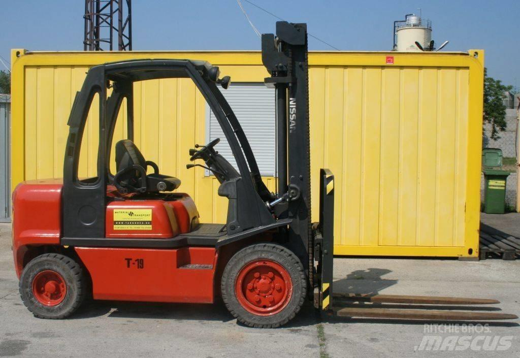 Nissan FGD09A30Q Diiseltõstukid