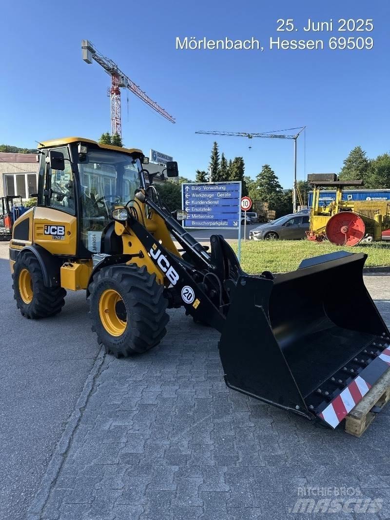 JCB 407 Rataslaadurid