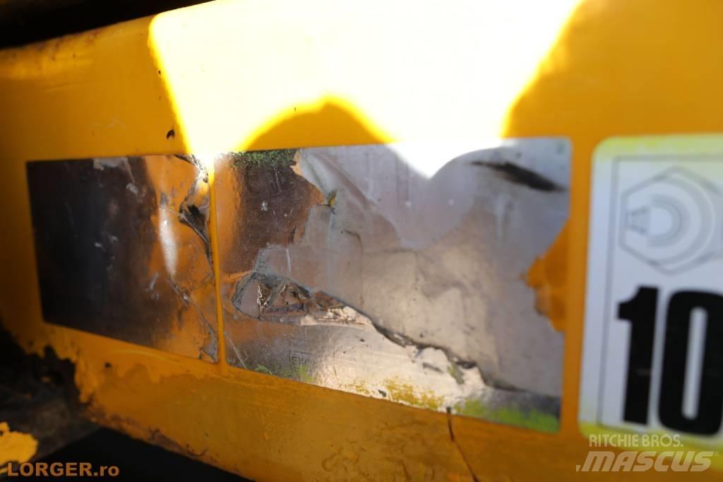 JCB JS 290 LC Roomikekskavaatorid
