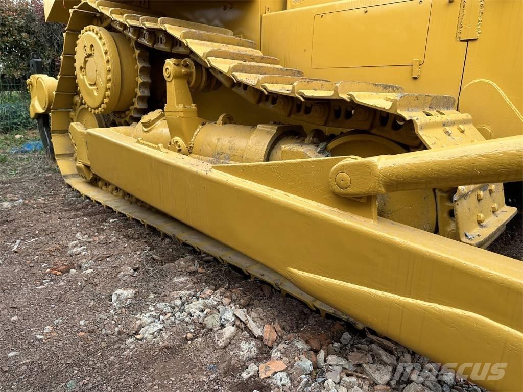 CAT D7H Buldooserid