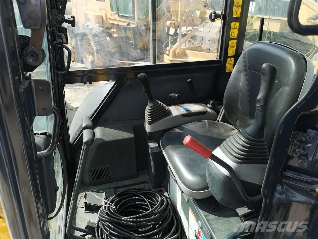 Komatsu PC35 Miniekskavaatorid < 7 t