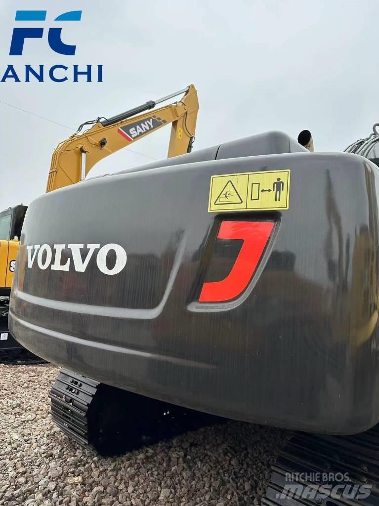Volvo EC 210 Roomikekskavaatorid