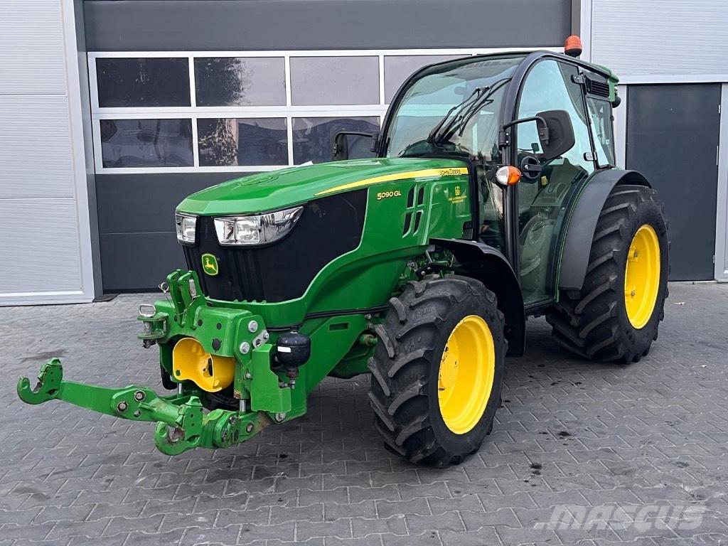 John Deere 5090 GL Traktorid
