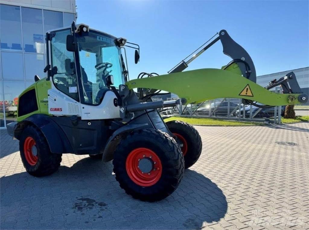 CLAAS Torion 644 Rataslaadurid