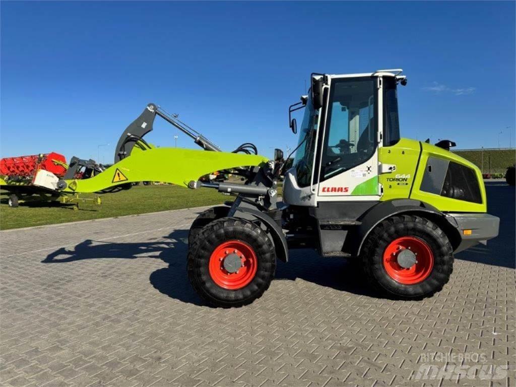 CLAAS Torion 644 Rataslaadurid