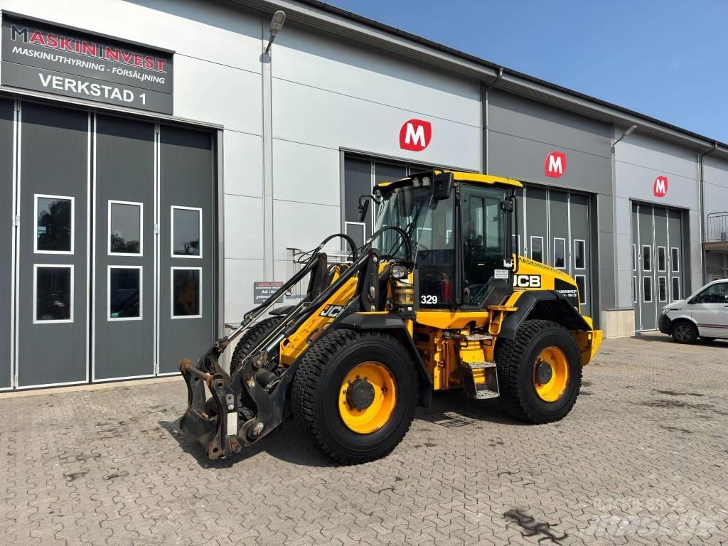 JCB 413 Rataslaadurid