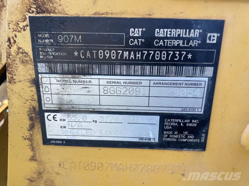 CAT 907 M Rataslaadurid