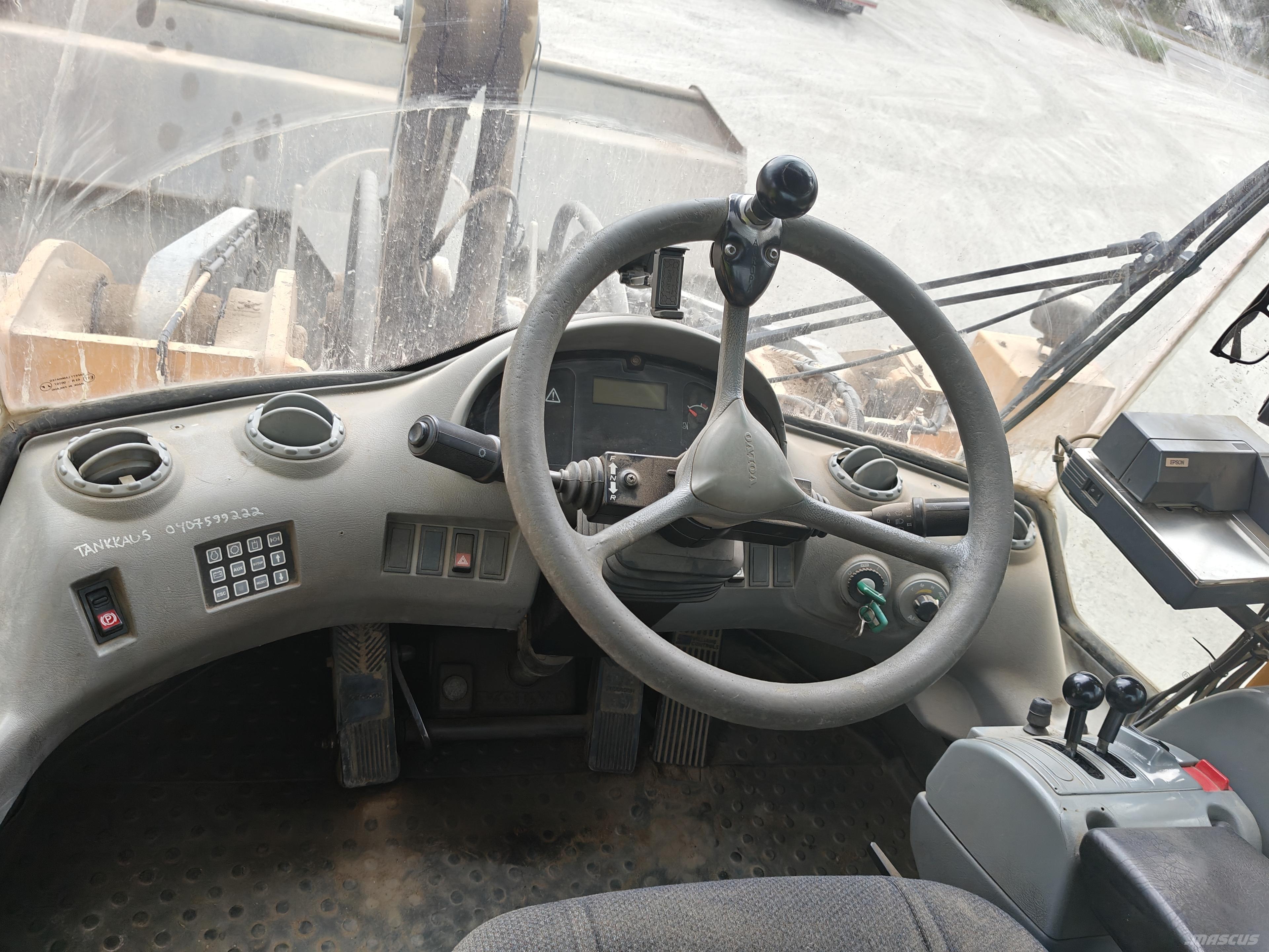Volvo L 220 E Rataslaadurid