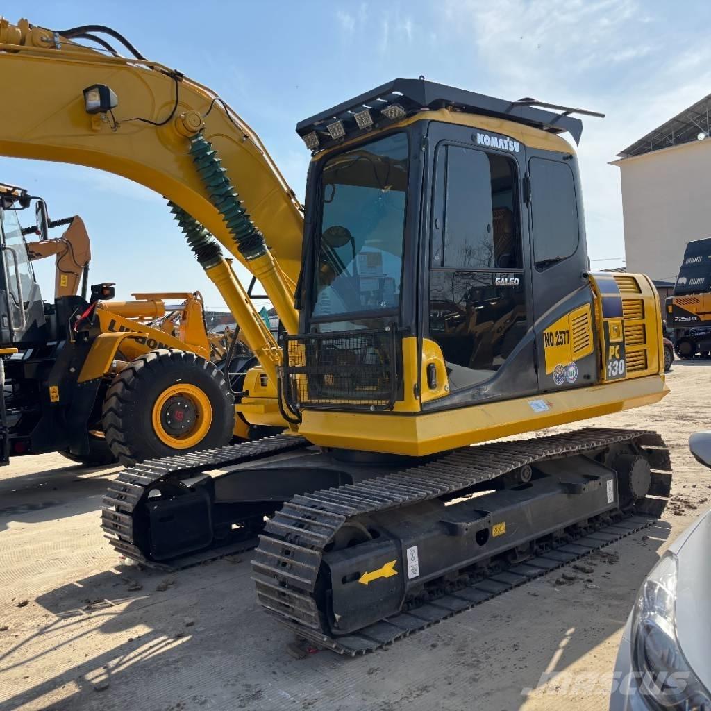 Komatsu PC 130 Väikeekskavaatorid 7t-12t