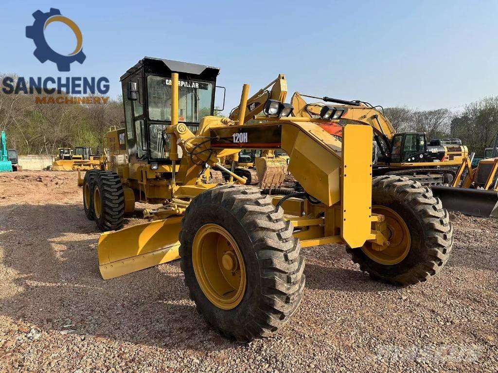 CAT 120H Greiderid