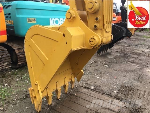 Komatsu PC 200 Roomikekskavaatorid