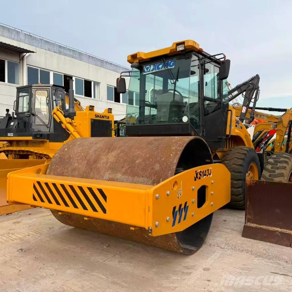 XCMG 143J Ühe trumliga rullid