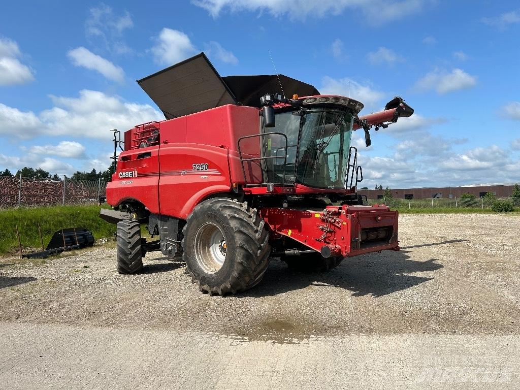 Case IH 7250 Teraviljakombainid