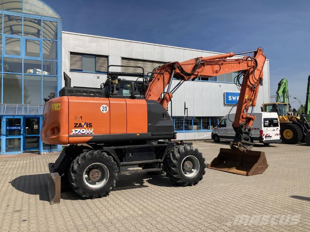 Hitachi ZX 170 W-6 Ratasekskavaatorid