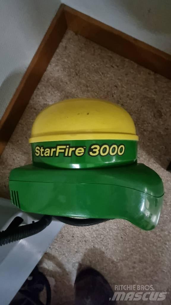 John Deere 6125 R Traktorid