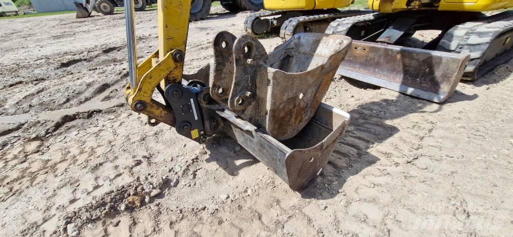 Komatsu PC 26 MR Miniekskavaatorid < 7 t