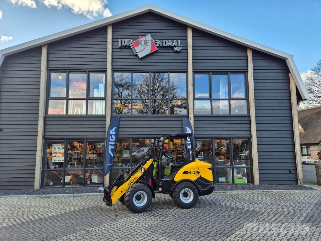 Gehl AL330 Väikelaadurid