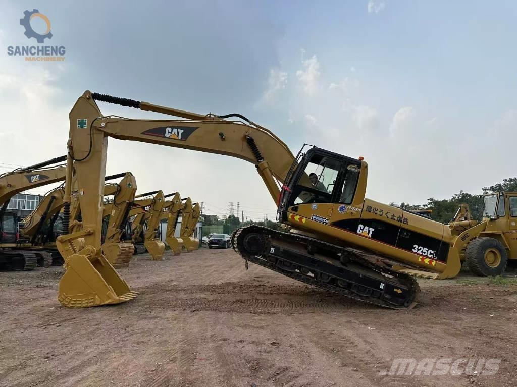 CAT 325 CL Roomikekskavaatorid