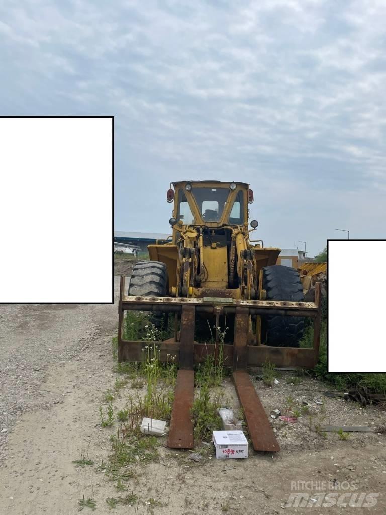 CAT 980 B Rataslaadurid