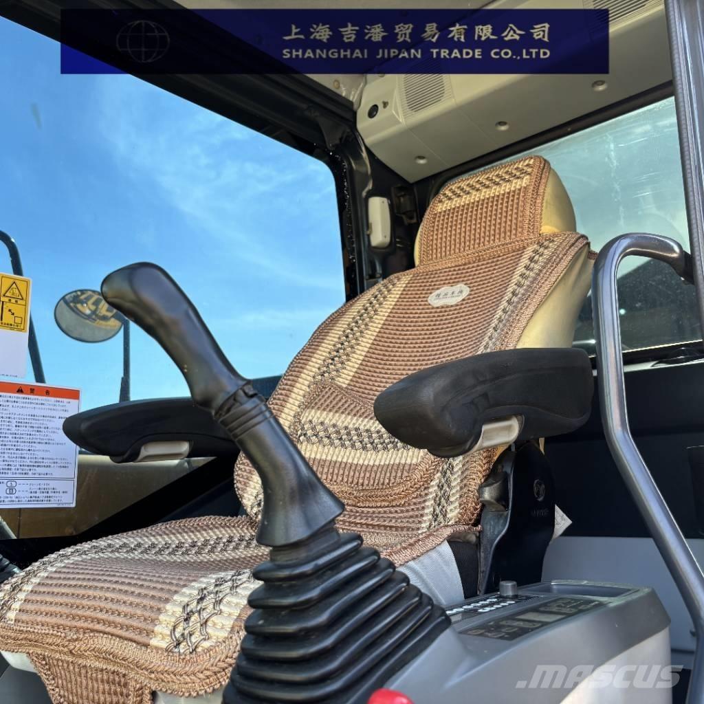 Komatsu PC 130 Väikeekskavaatorid 7t-12t