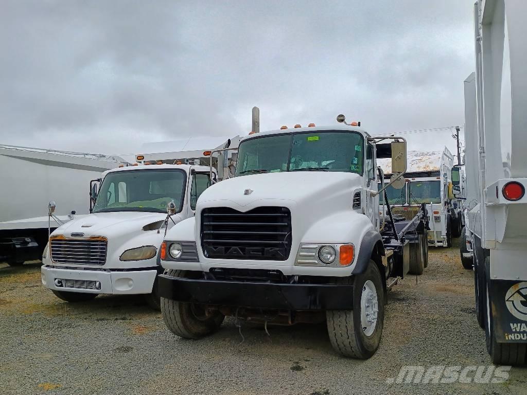 Mack CV 713 Trossüsteemiga vahetuskere veokid