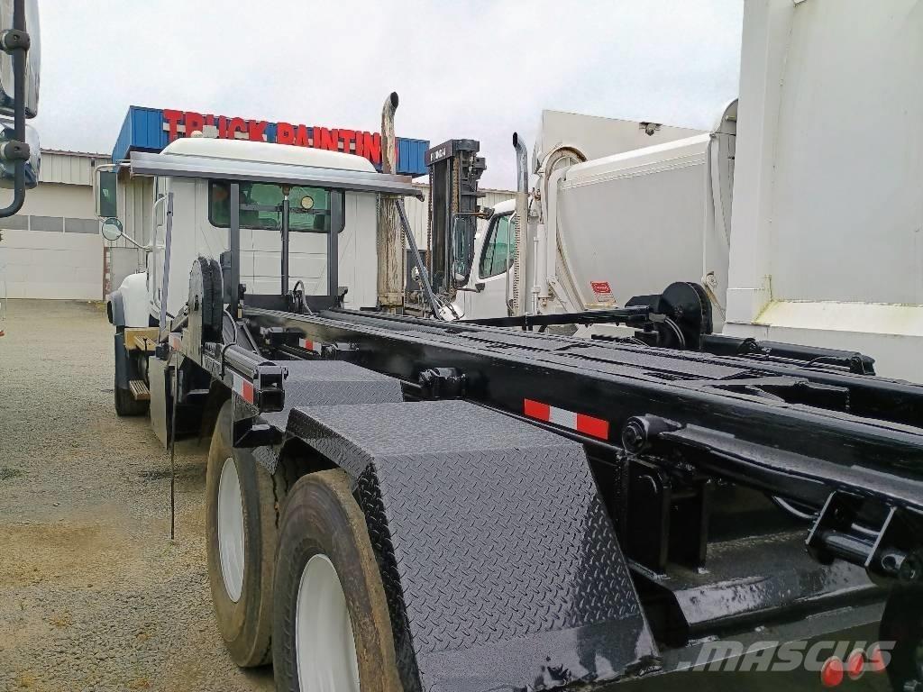 Mack CV 713 Trossüsteemiga vahetuskere veokid