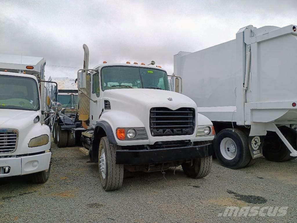 Mack CV 713 Trossüsteemiga vahetuskere veokid