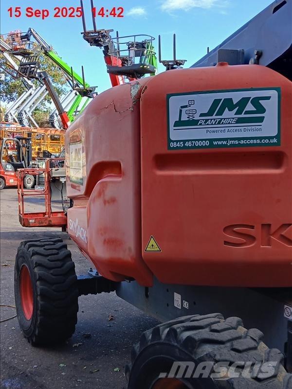 SkyJack SJ 63 AJ Iseliikuvad poomtõstukid