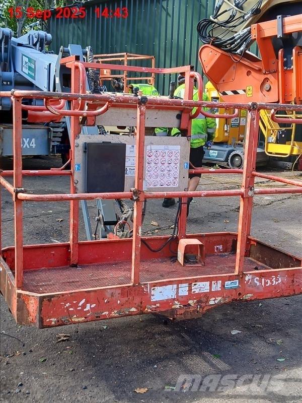 SkyJack SJ 63 AJ Iseliikuvad poomtõstukid