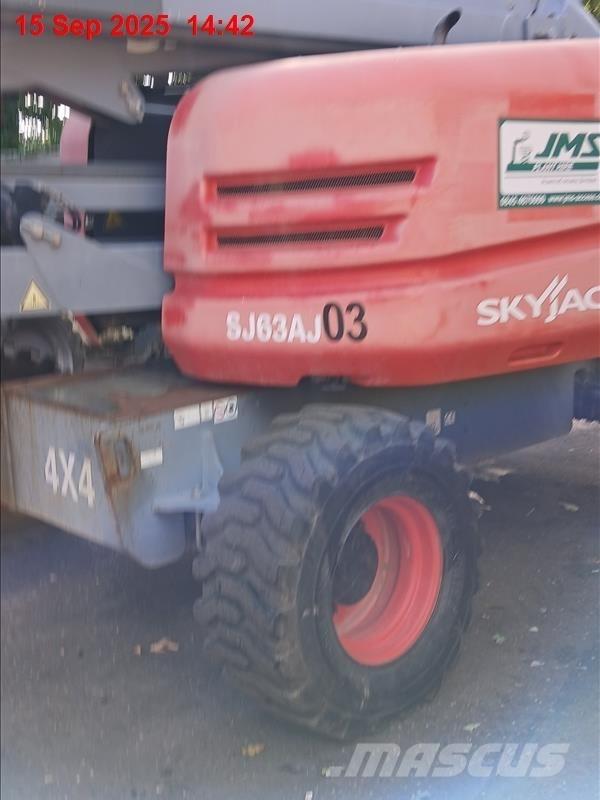 SkyJack SJ 63 AJ Iseliikuvad poomtõstukid
